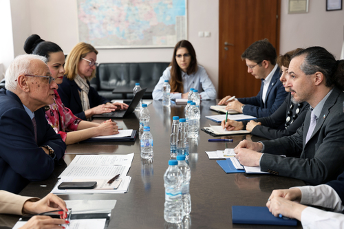 Министър Кирилов: България и СЗО могат да си сътрудничат в създаването на система за превенция на насилието срещу медици • МЗ