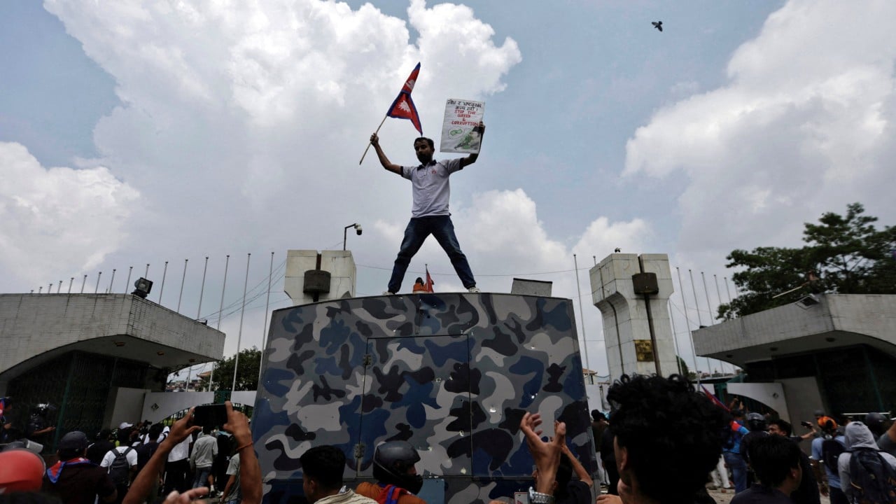 Новите лидери на Непал се надпреварват, за да изпълнят Gen Z изисква: „Всички са в настроение за отмъщение“